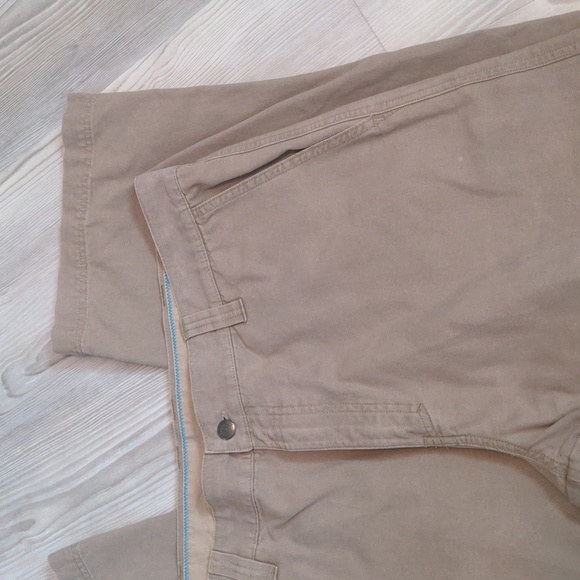 Tan Columbia 38x 32 work pants - Picture 5 of 14